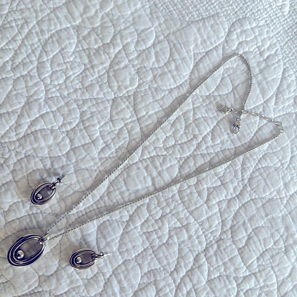 New Brighton Set Without Tags With A Beautiful Ba… - image 3